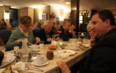 Probus geniet van Armeense cognac